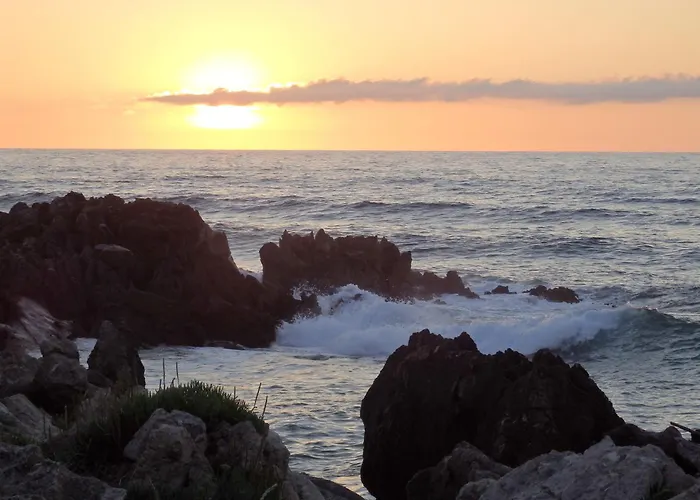 Accesso 2 Playas Locos Y Concha Vistas Increibles 6 Per Parking Apartman Suances