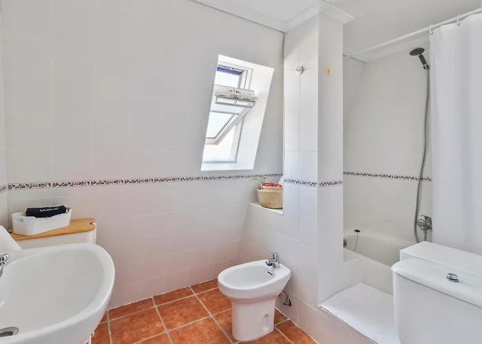 Accesso 2 Playas Locos Y Concha Vistas Increibles 6 Per Parking Apartment